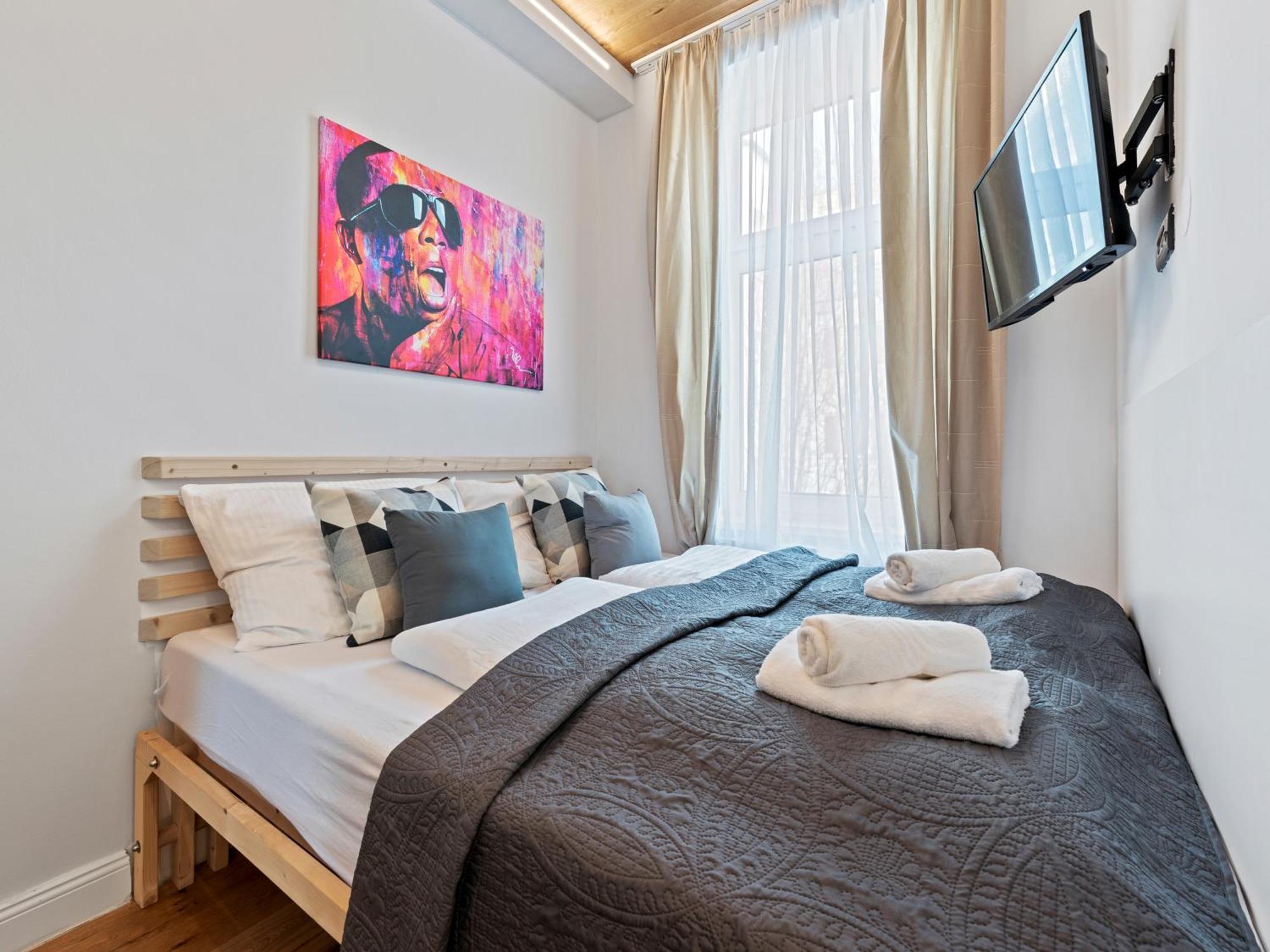 וינה Sky9 Apartments District 17 מראה חיצוני תמונה