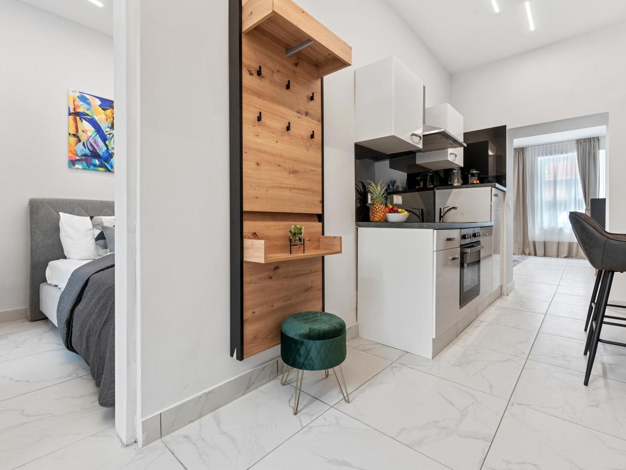 וינה Sky9 Apartments District 17 מראה חיצוני תמונה