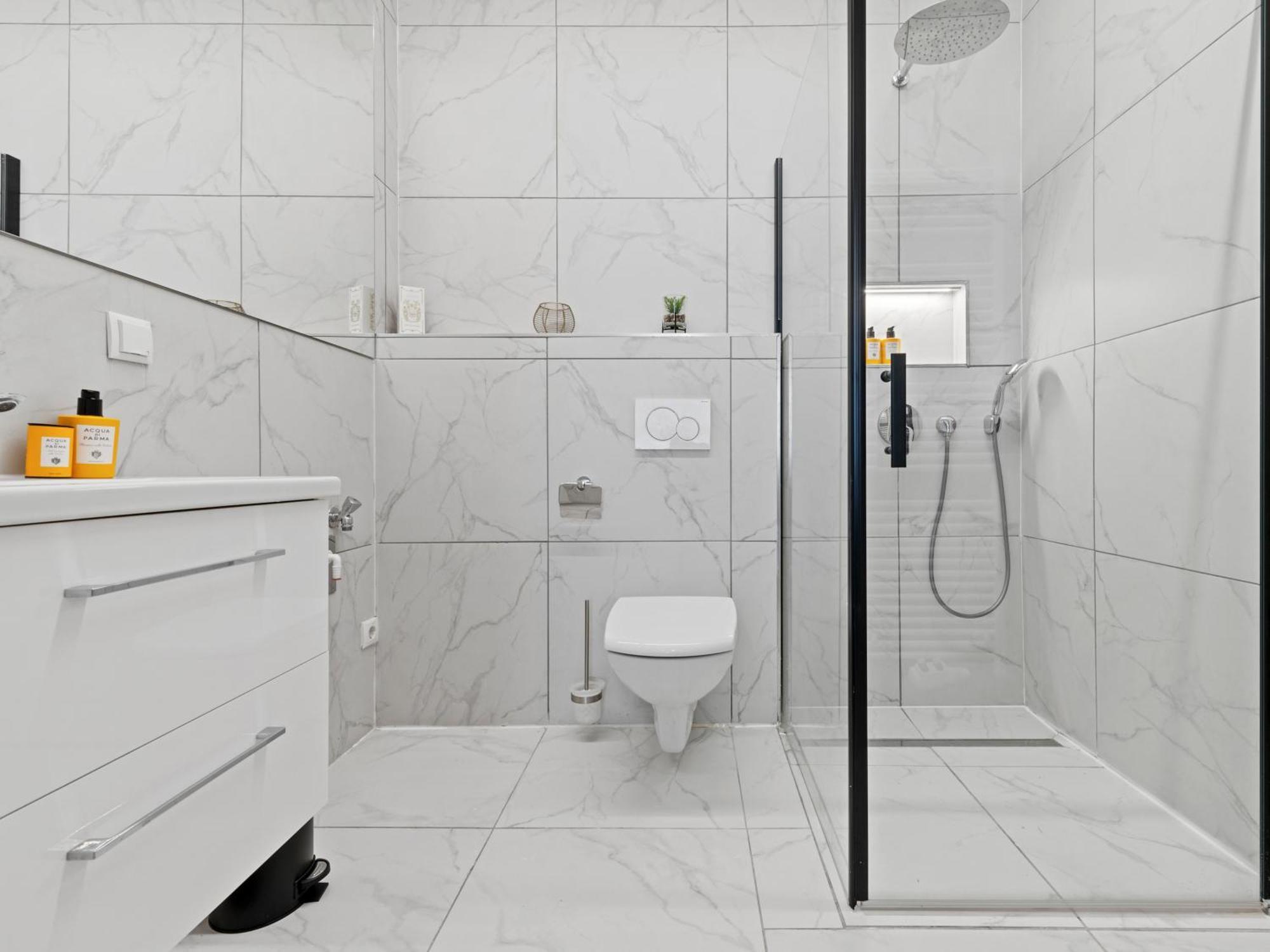 וינה Sky9 Apartments District 17 מראה חיצוני תמונה