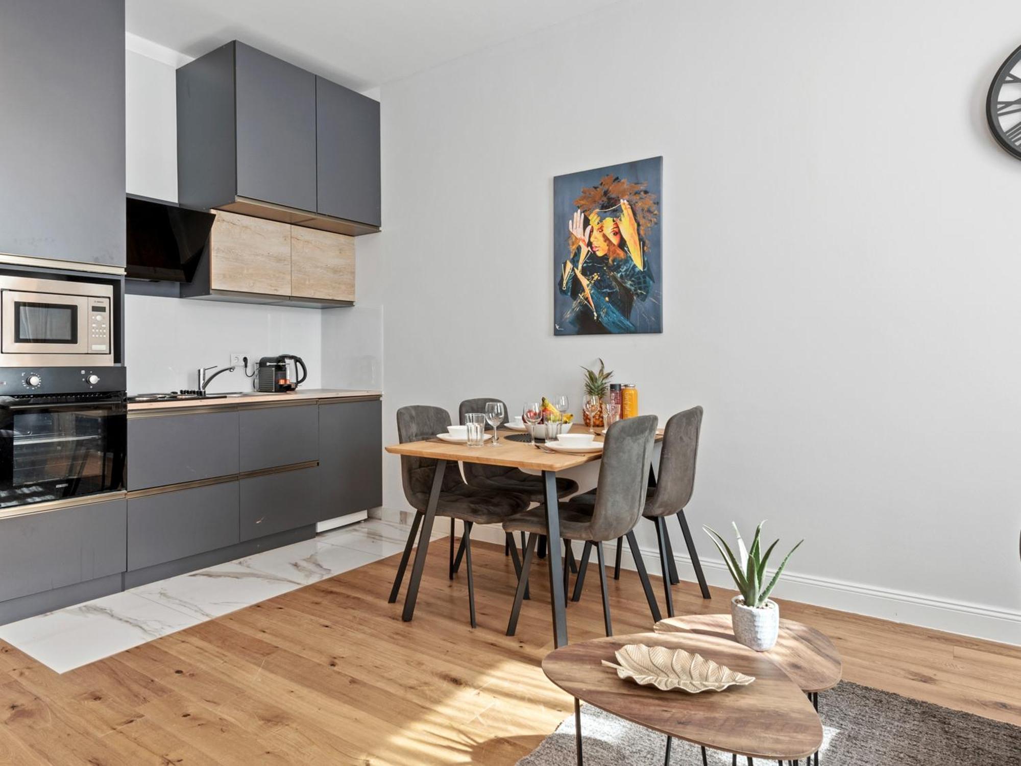 וינה Sky9 Apartments District 17 מראה חיצוני תמונה