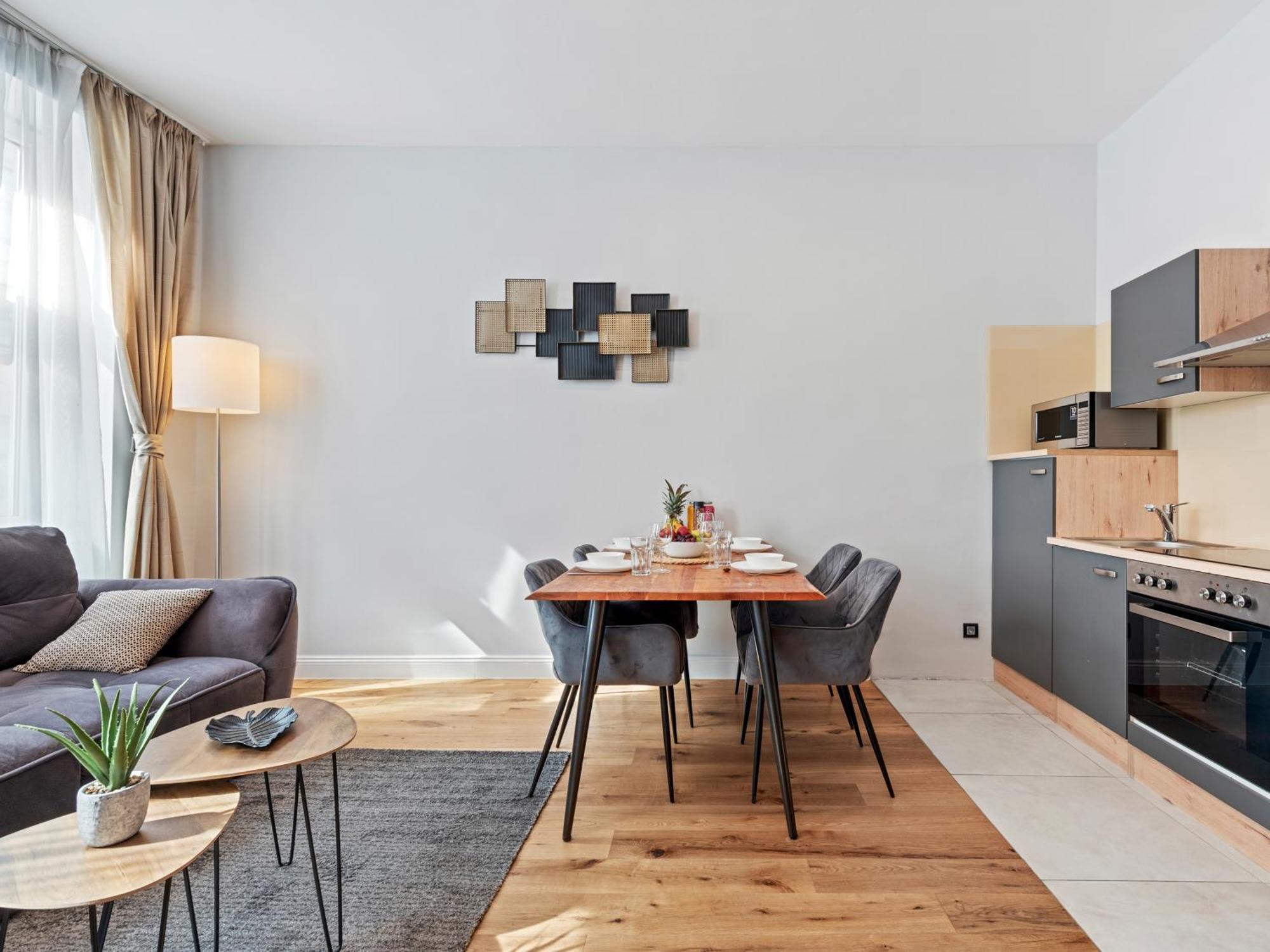 וינה Sky9 Apartments District 17 מראה חיצוני תמונה
